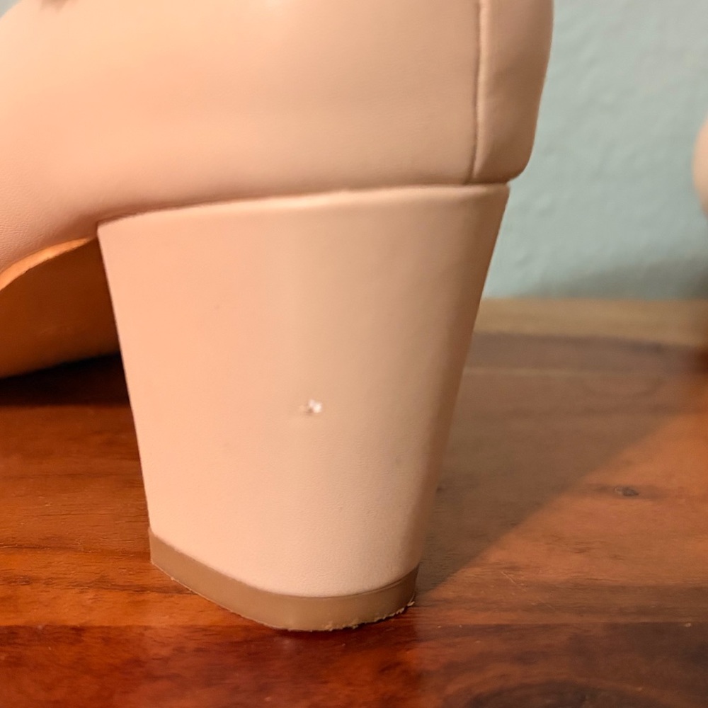 Cream Mary Jane Heels - Picture 12 of 13